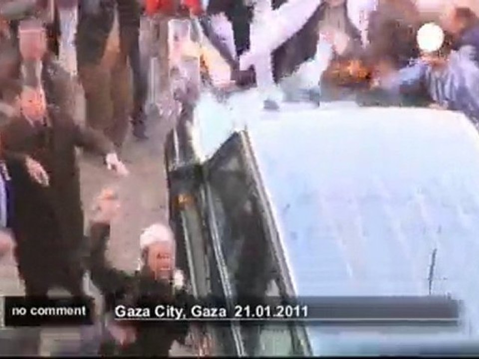 Michelle Alliot-Marie mobbed by Gaza protesters - no comment