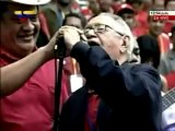 Joselo canta con Chávez