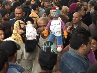 Tunisie: manifestation devant le siège du Premier ministre