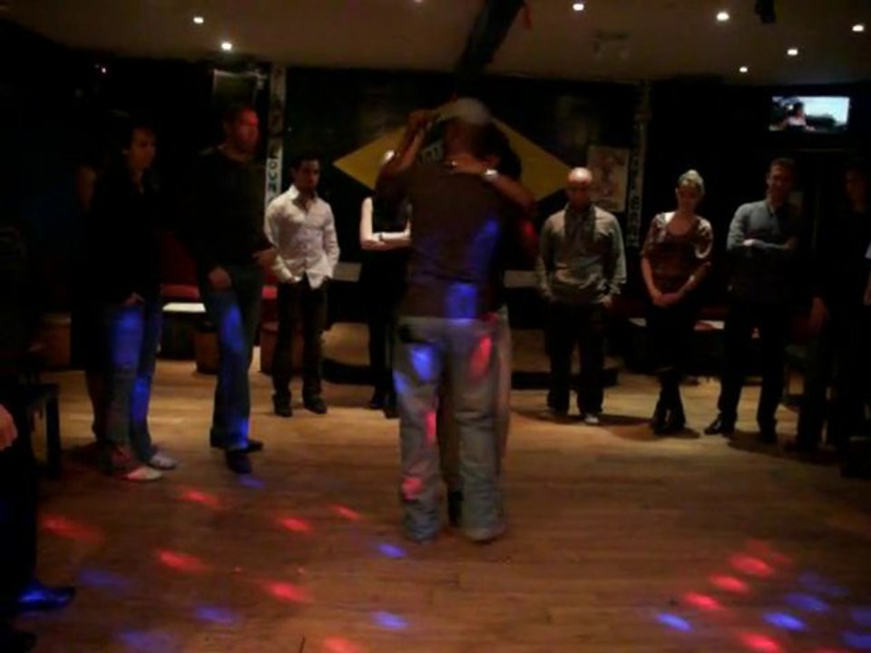 cours de Kizomba avec Cyméone Mopao et soirée au PlayLounge