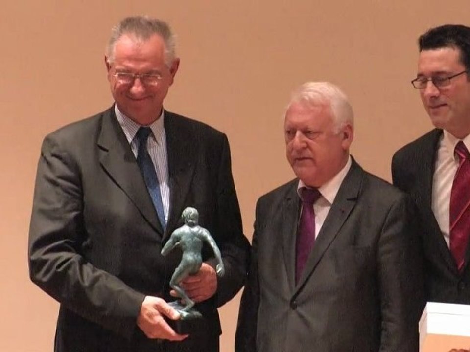 Remise du trophée Ostermeyer 2010 à Jean Claude Brondani