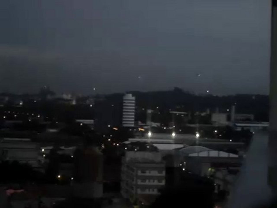 UFO 17 01 2011 Ovnis Sobre Sao Paulo 2/2