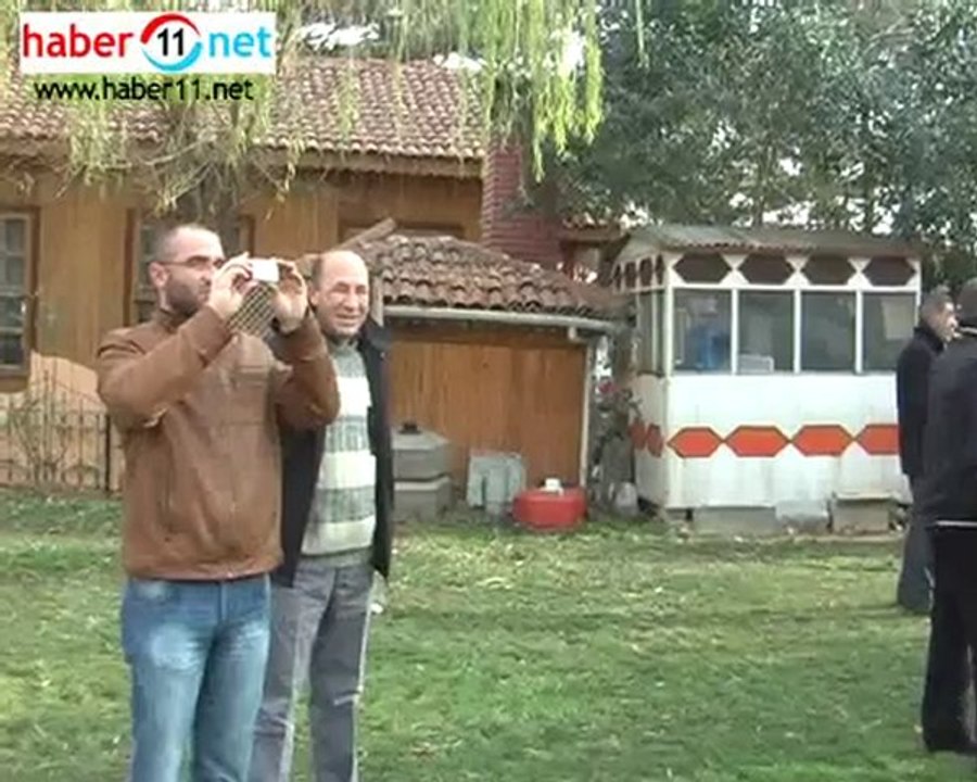 ESKİ BELEDİYE BİNASI YIKILDI