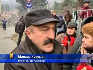 Принудительное выселение беженцев вызвало протесты