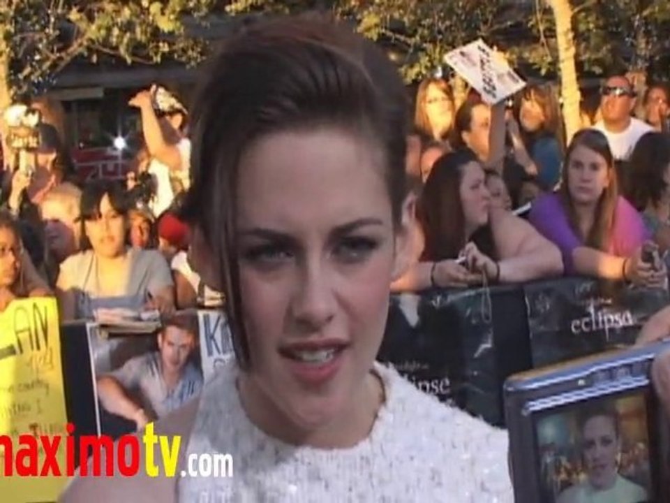 KRISTEN STEWART Interview at "ECLIPSE" Premiere Arrivals