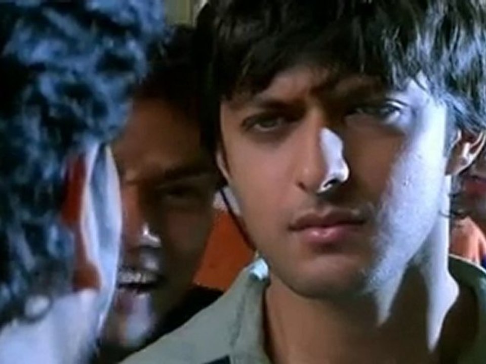 FilmyRules.Com - Hostel - DVDScr - Part 2