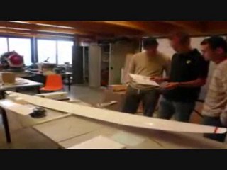 Construction de l'avion MCR4S par les étudiants de Licence
