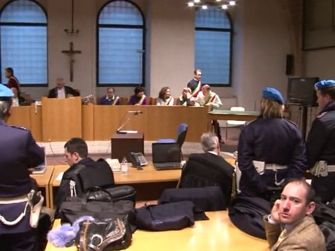 De nouvelles expertises dans le procès d'Amanda Knox accusée de meurtre