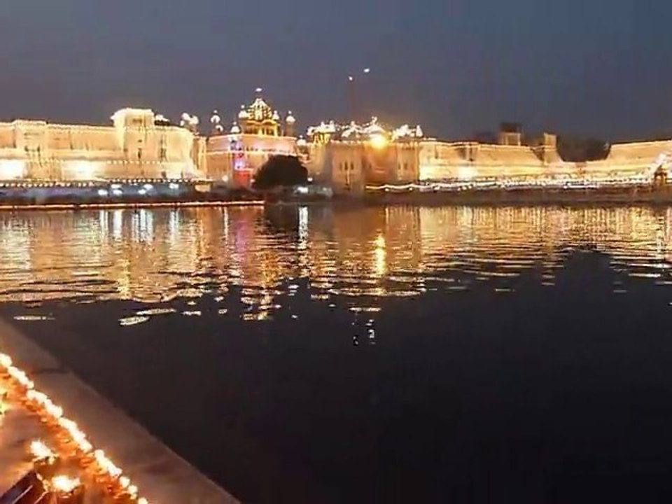 Inde 2010 - Amritsar - Diwali 2010 au Temple d'Or 3