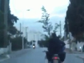 méskin choufou éch sra9 mén dar  Ben Ali fil Hammemet