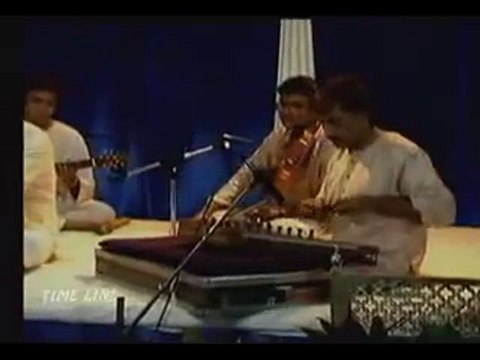 Aap Ko Dekh Kar Dekhta Reh gaya