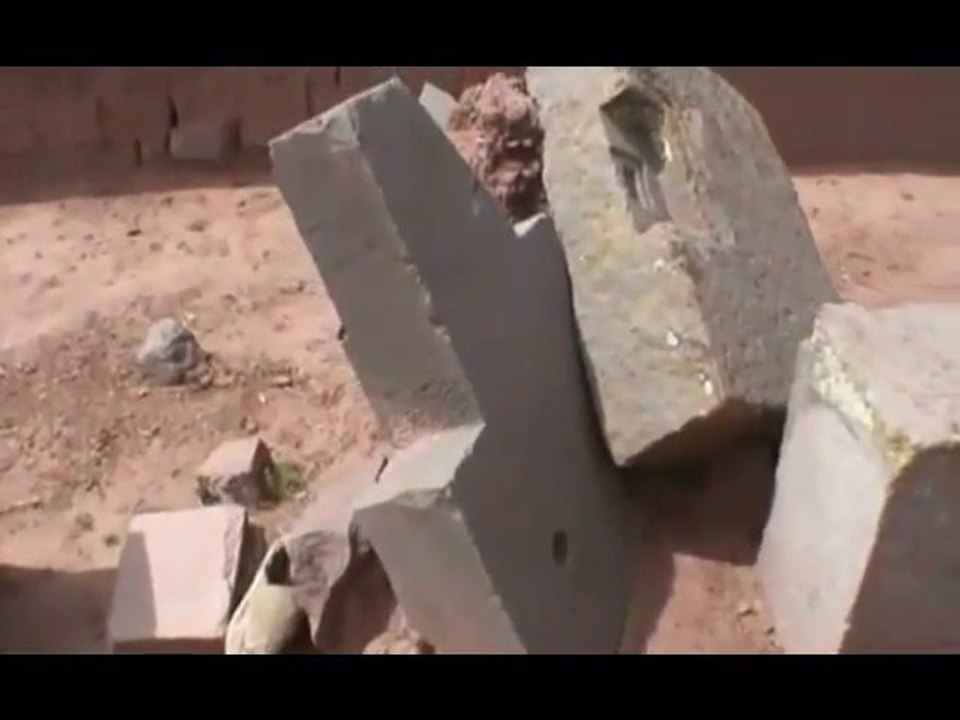 puma punku .mystère .ancien technologie. laser.....