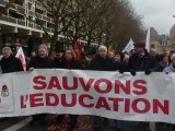 Sauvons l'éducation!