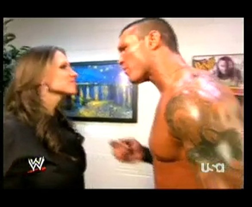 Stephanie McMahon Slaps Orton