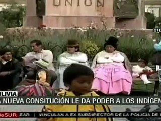Celebran cambio de Estado plurinacional en Bolivia
