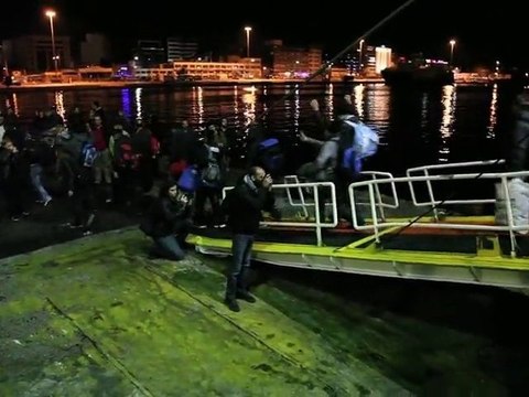 tvxs.gr | Πανελλαδική απεργία πείνας μεταναστών II