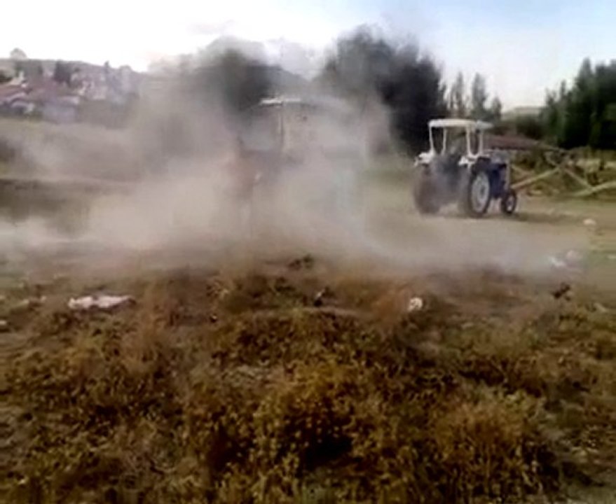 .FİAT 640 & FORD 5000 TRAKTÖR ÇEKİŞMESİ - Facebook Videoları