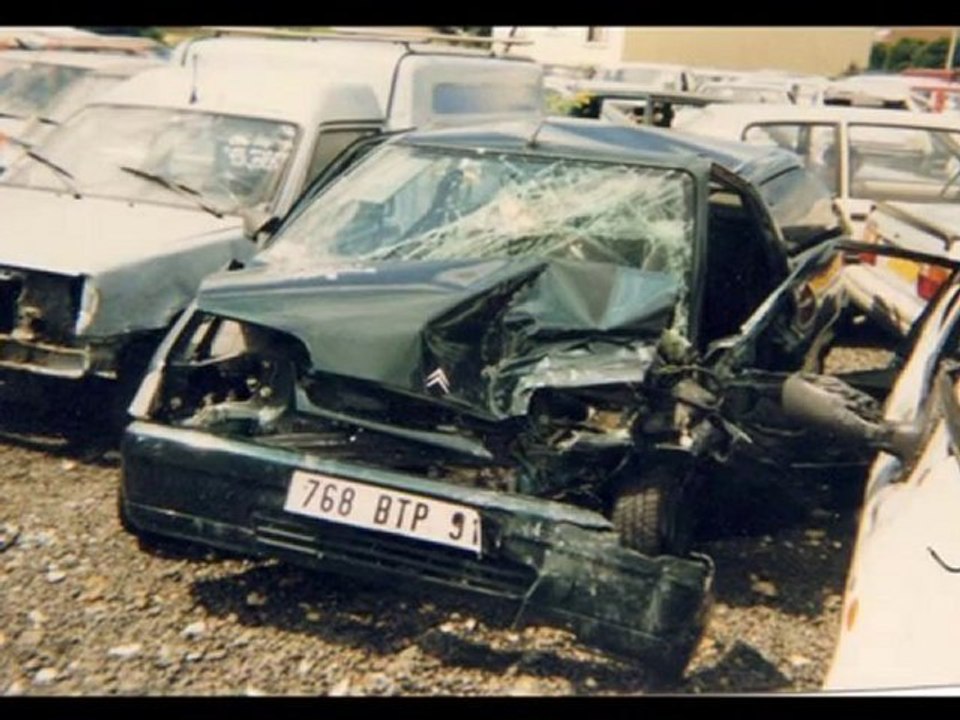 Accident de la route : témoignage de Florence Nicolas - Vidéo Dailymotion