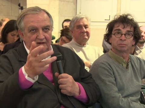 Rencontre entre les architectes, les élus, le groupe-projet