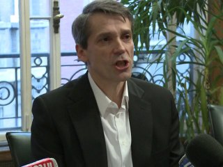 Espionnage chez Renault: un cadre mis en cause se dit "trahi"