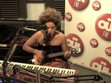 Martina Topley Bird - Baby Blue - Session Acoustique OÜI FM