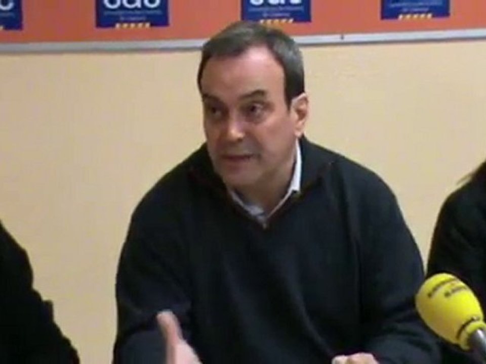 CDC Joan Olivella Roda de premsa 24012011 Mercat Municipal