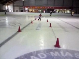 Sportus_uczy jazdy na łyżwach