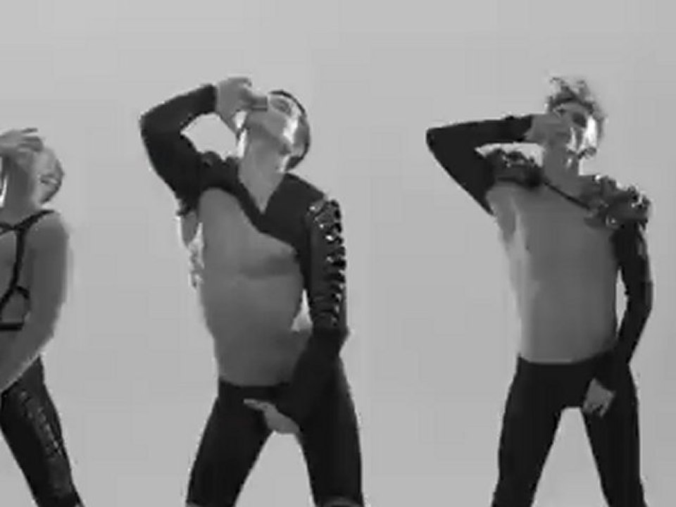 KAZAKY - LOVE (official teaser)
