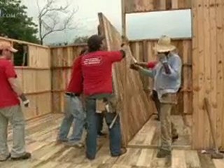 Rebuilding After a Mudslide - CBN.com