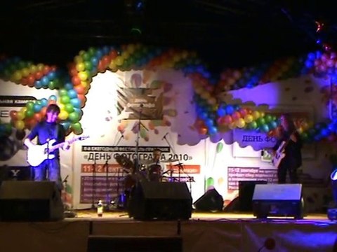 Черный Квадрат - Восьмиклассница(группа Кино)