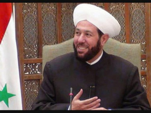 قصيدة هجاء بعنوان سماحة الخنزير احمد بدر الدين حسون