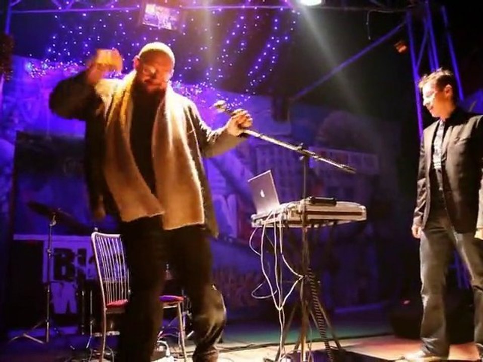 aRrock Across The Ocean - Crisis (alt. cut)