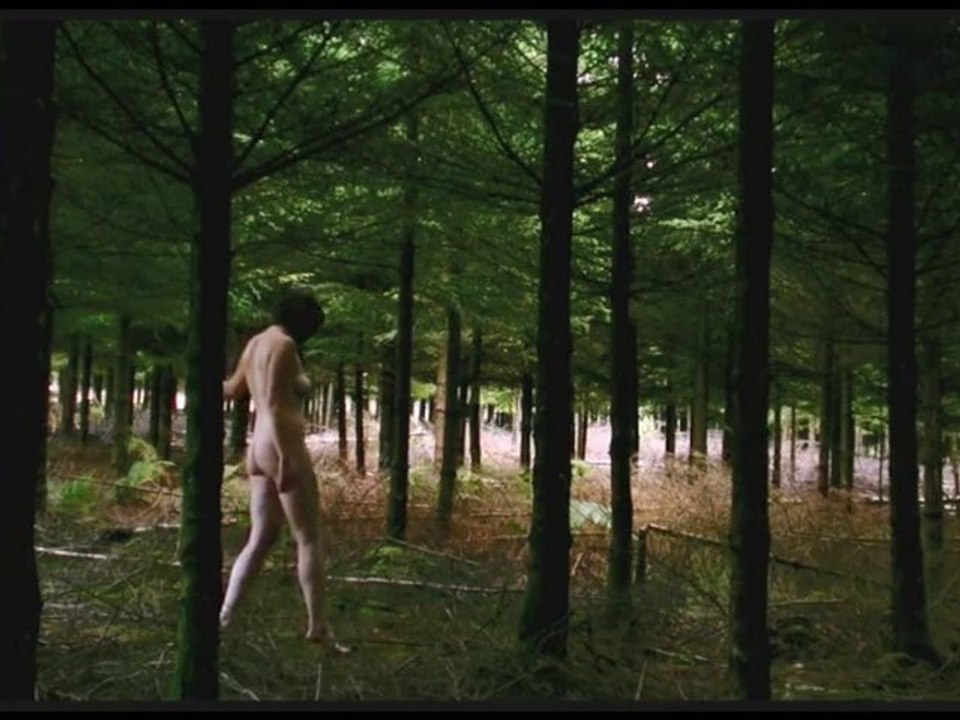 L'ESCOUADE - TRAVERSER LES BOIS (© 1mdprod 2011)