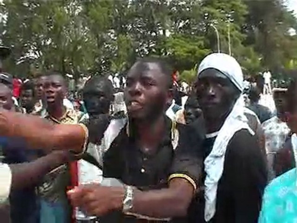 Civils ivoiriens pris pour cible par des militaires français