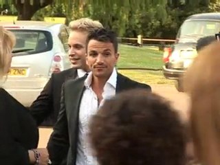 Peter Andre asks Elen Rivas to move in?