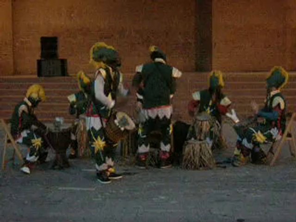 HOTZGAILUA en Mercado Solidario Baracaldo 2010 ( 3 )