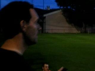 Coach Brun cause toujours