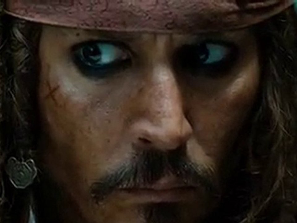 PIRATES OF THE CARIBBEAN: ON STRANGER TIDES - Trailer PT