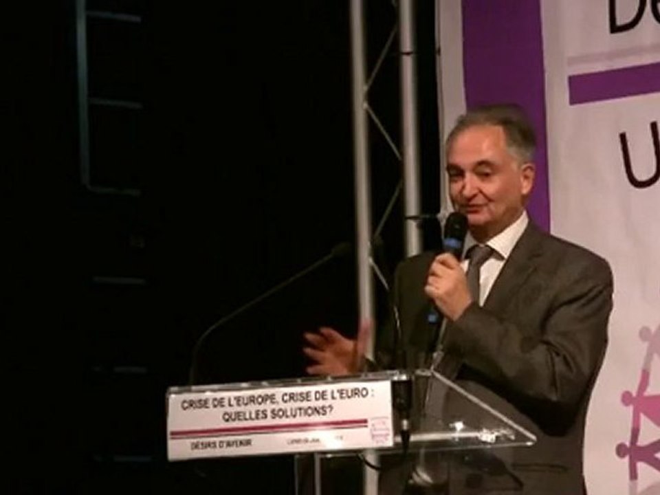 J. Attali : intervention à l'Université Crise de l'Euro
