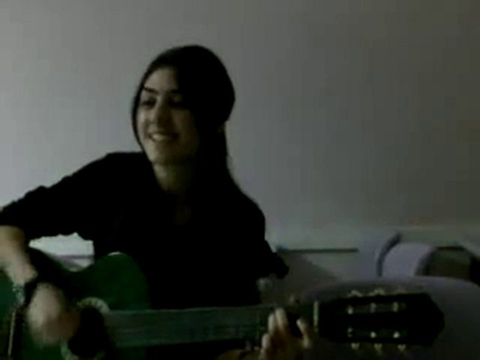 Büşra Kahraman Hiç Sevmedim