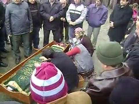 CANBAZLI İSMAİL AKYOLUN CENAZE MERASİMİ