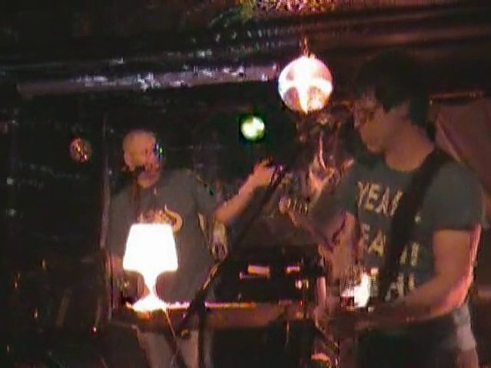 propylaion - fear of men -live @ grüner jäger 25.08.10