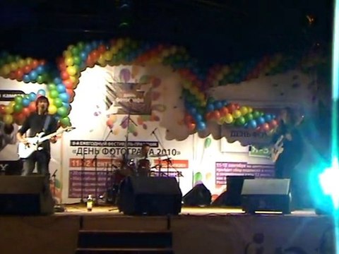 Черный Квадрат В наших глазах группа Кино