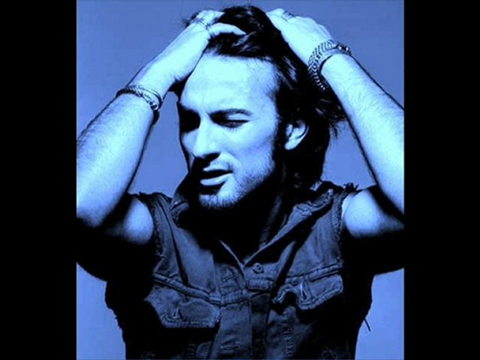 Kayıp - Tarkan - klip ilkAy OnAy