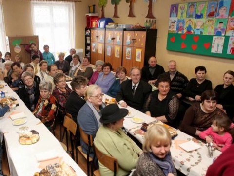 Nowy Targ. Dzień Babci i Dziadka w SP4