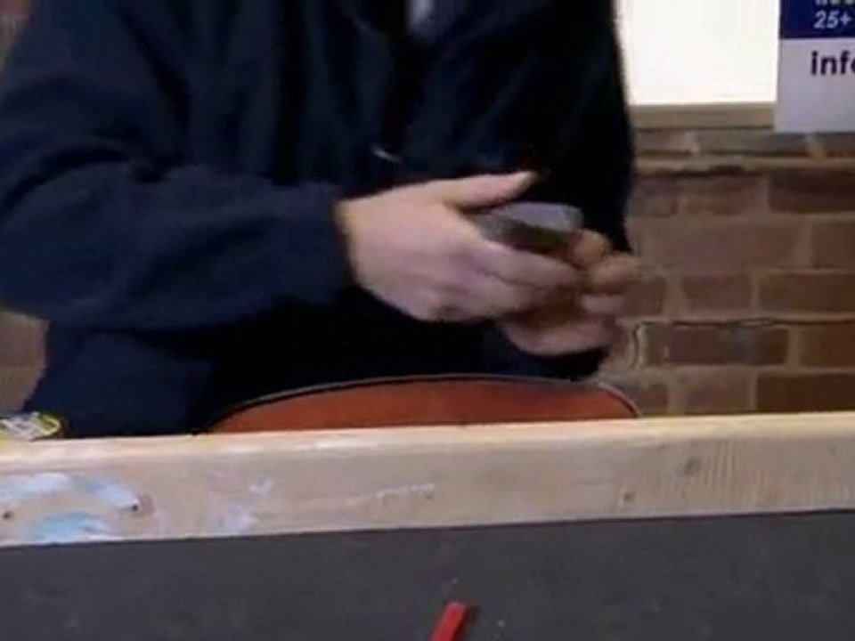 How To Use A Marking Gauge