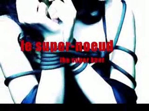 Detangling the super knot DEMELER LE SUPER-NOEUD