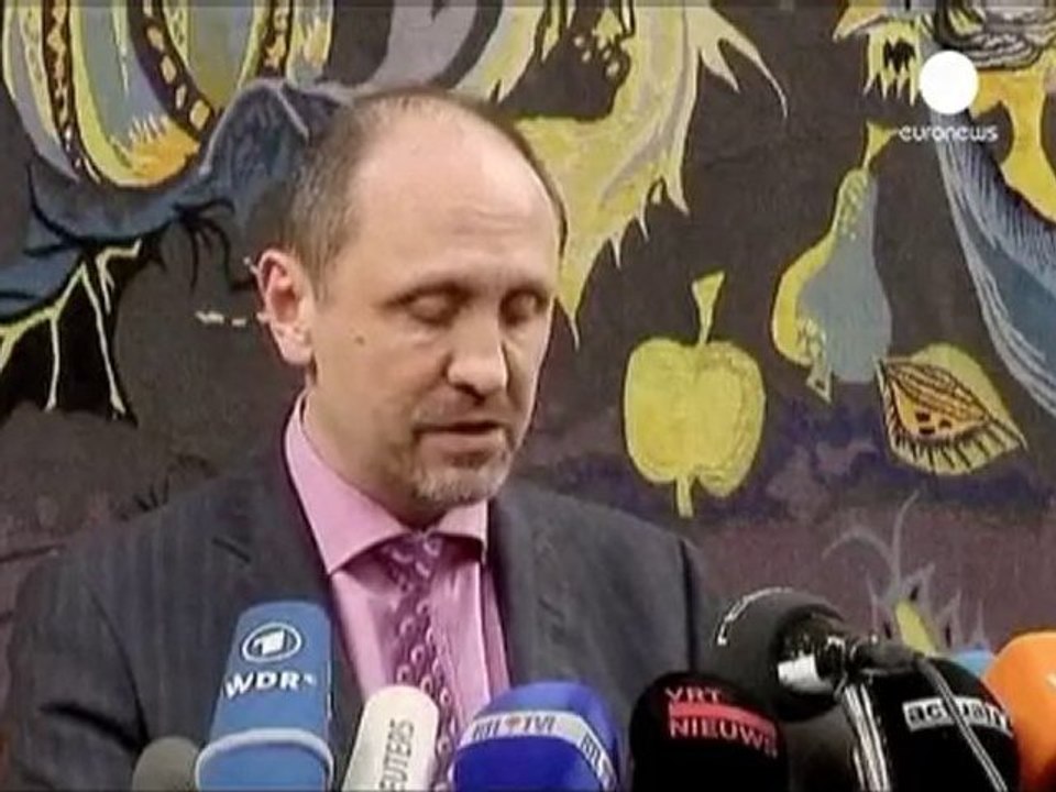 Empeora la crisis belga: dimite el mediador nombrado...