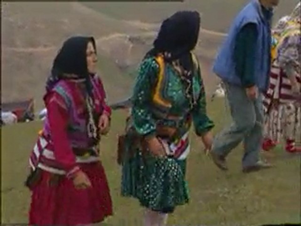 Yüksek Yerlere Doğru...