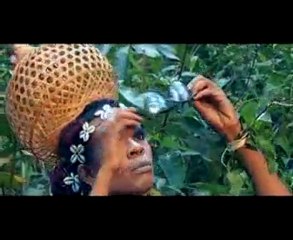 TENCE MENA fa kara io